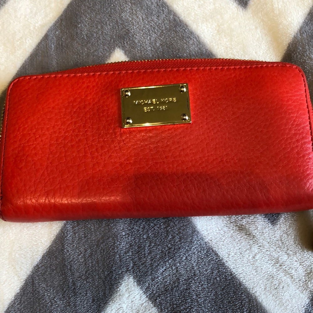 Michael Kors wallet